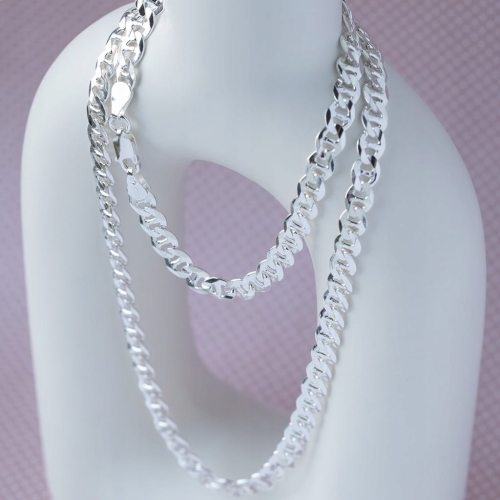 Zbliżenie na ogniwa splotu Gucci łańcuszek srebrny 5.8 mm Amazyt